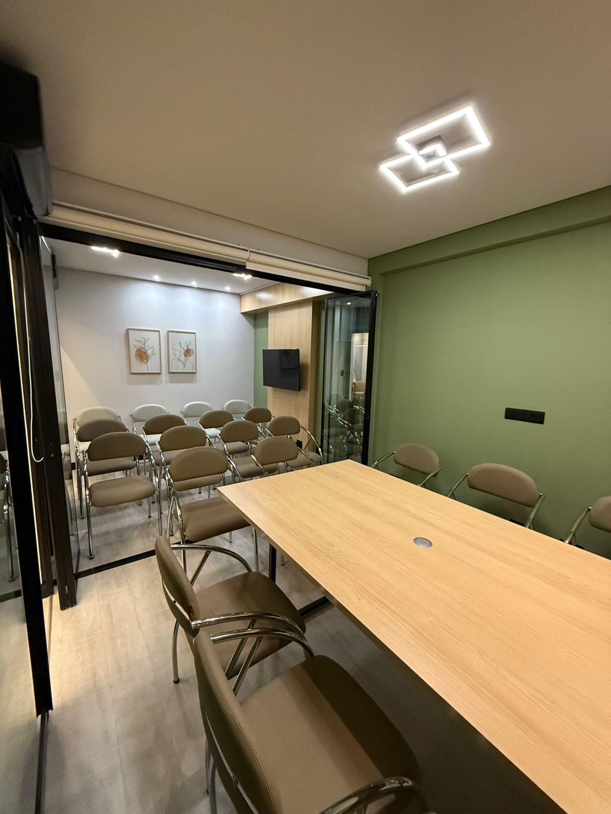 HubConnect Premium